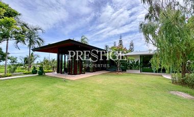 For rent 2 bedrooms house in Bang Saray, Pattaya