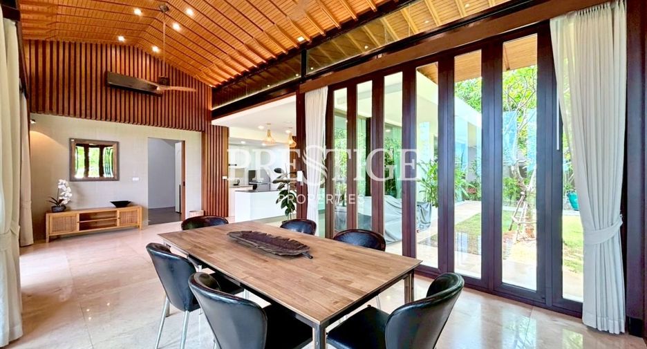 For rent 2 bedrooms house in Bang Saray, Pattaya