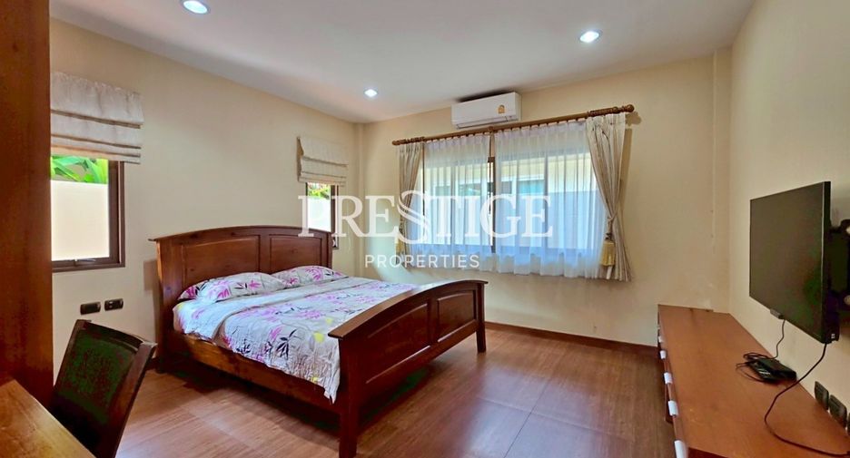 Casa en alquiler de 3 habitaciones en Huay Yai, Pattaya