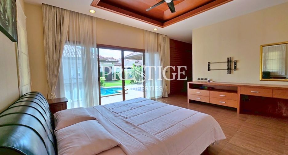 Casa en alquiler de 3 habitaciones en Huay Yai, Pattaya