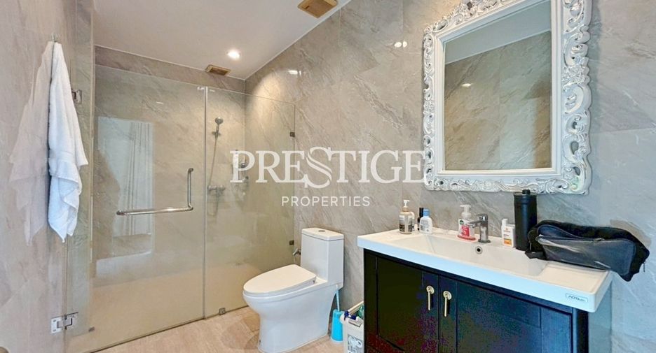 For rent 3 bedrooms house in Huay Yai, Pattaya