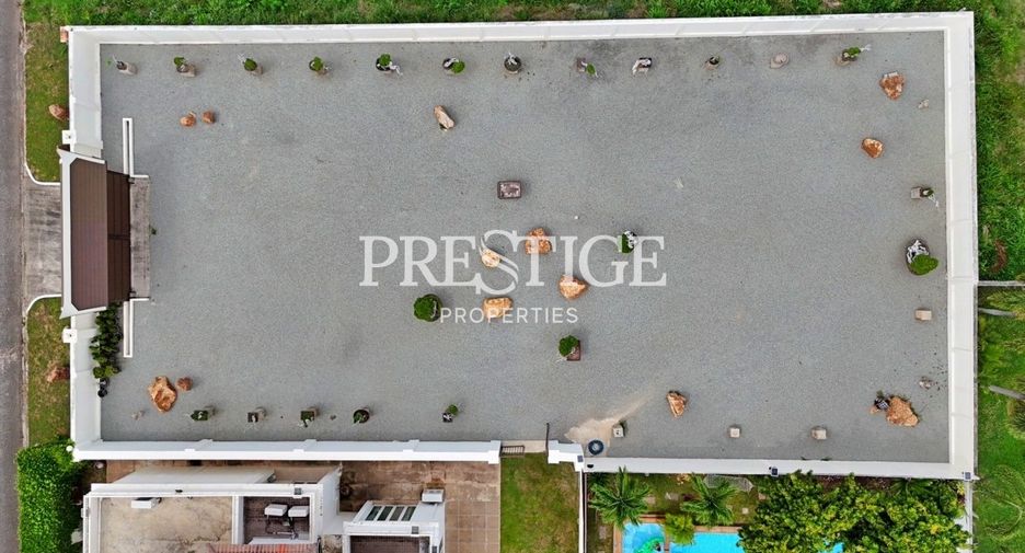 For rent 3 bedrooms house in Huay Yai, Pattaya
