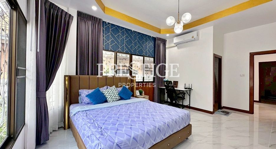 For rent 4 bedrooms house in Bang Lamung, Chonburi