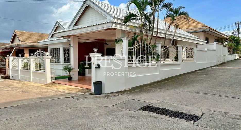 For rent 4 bedrooms house in Bang Lamung, Chonburi