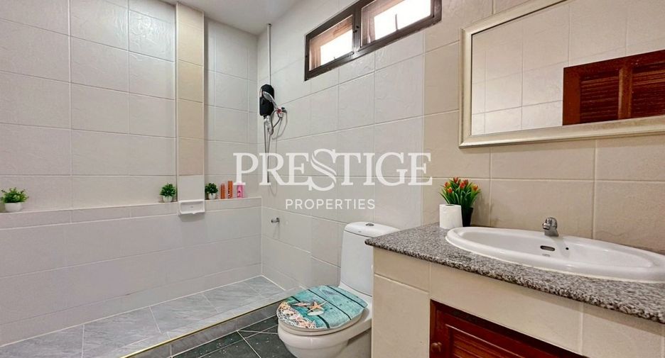 For rent 4 bedrooms house in Bang Lamung, Chonburi
