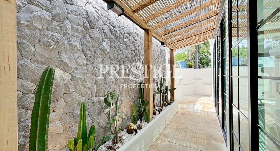 For rent 3 bedrooms house in Bang Lamung, Chonburi