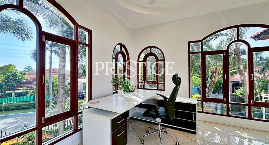 For rent 3 bedrooms house in Bang Lamung, Chonburi