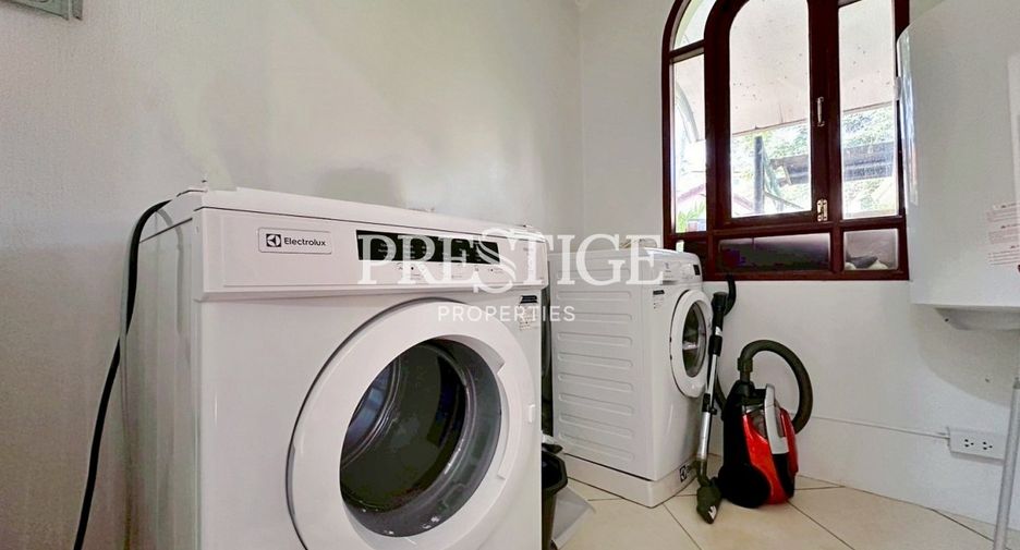 For rent 3 bedrooms house in Bang Lamung, Chonburi