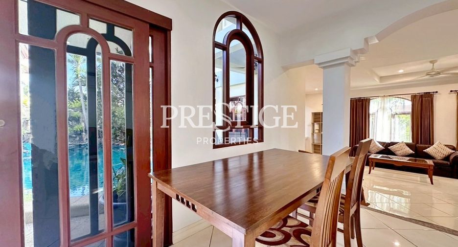 For rent 3 bedrooms house in Bang Lamung, Chonburi