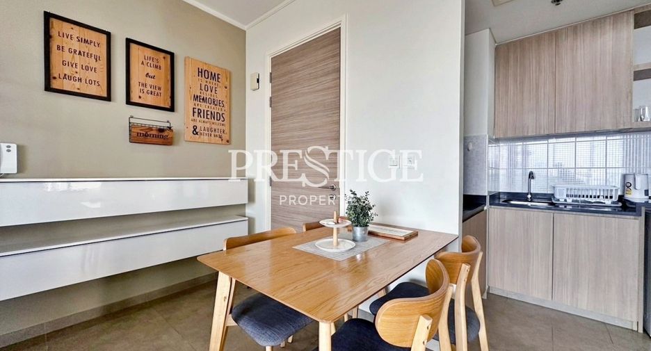 For rent 2 bedrooms condo in Bang Lamung, Chonburi