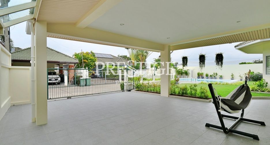 For rent 4 bedrooms house in Bang Lamung, Chonburi