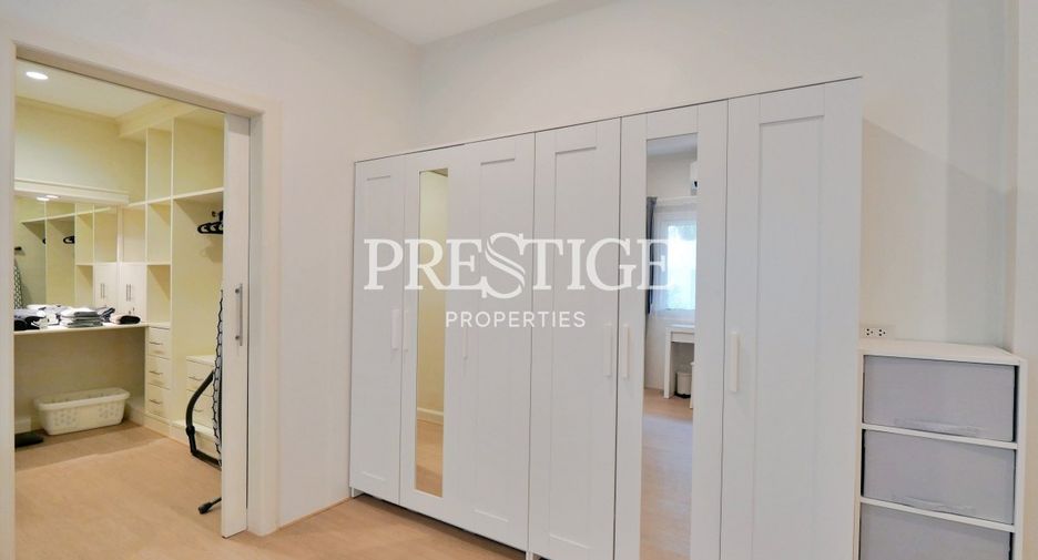 For rent 4 bedrooms house in Bang Lamung, Chonburi