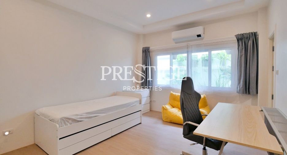 For rent 4 bedrooms house in Bang Lamung, Chonburi