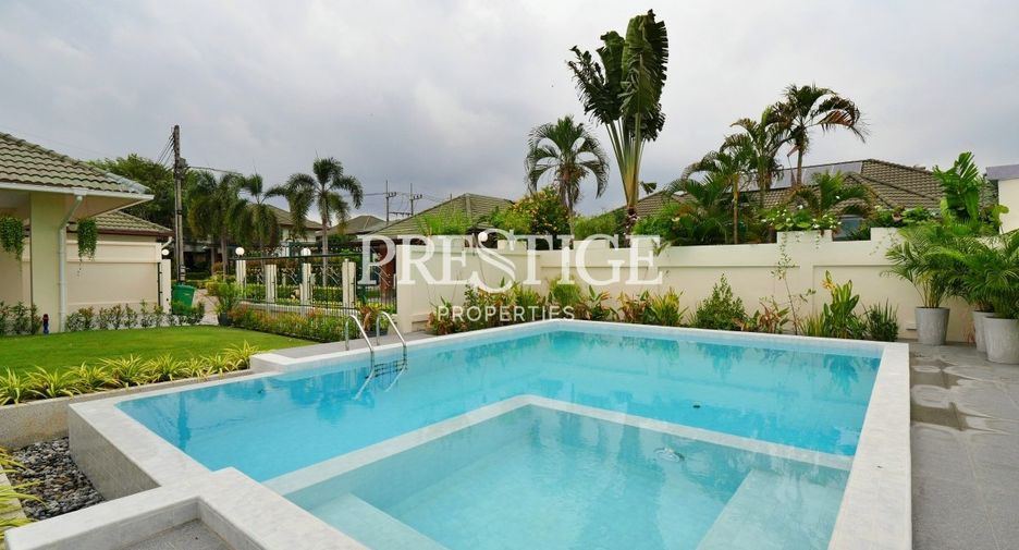 For rent 4 bedrooms house in Bang Lamung, Chonburi