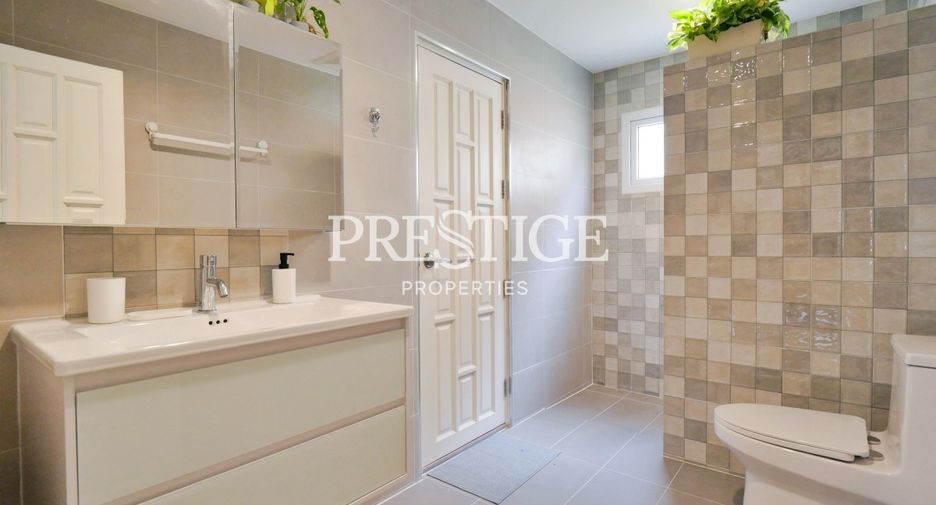 For rent 4 bedrooms house in Bang Lamung, Chonburi