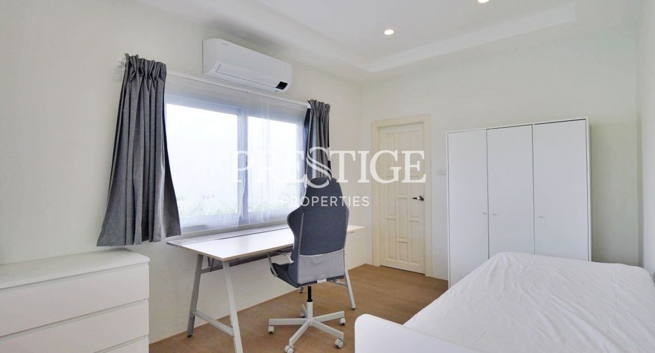 For rent 4 bedrooms house in Bang Lamung, Chonburi