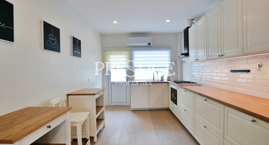 For rent 4 bedrooms house in Bang Lamung, Chonburi