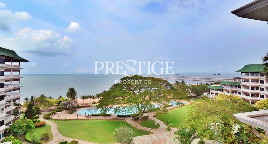 For rent 3 bedrooms condo in Na Jomtien, Pattaya