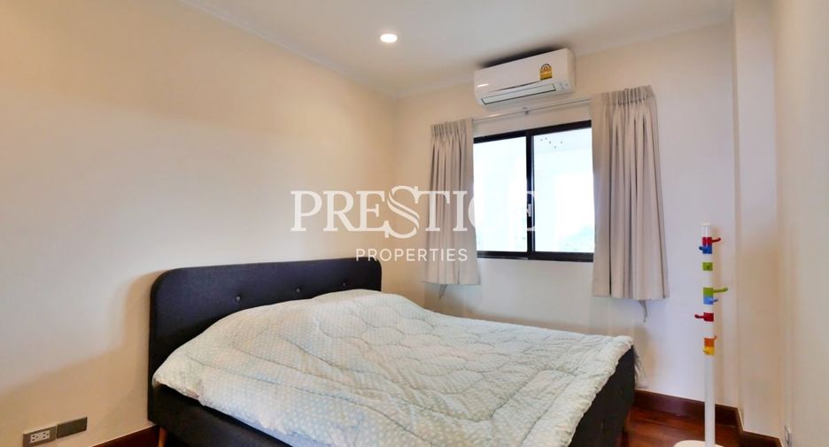 For rent 3 bedrooms condo in Na Jomtien, Pattaya