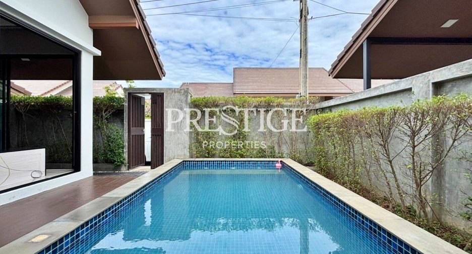 For rent 2 bedrooms house in Huay Yai, Pattaya