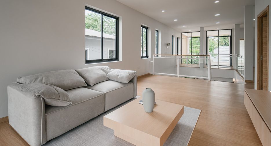 À vendre 5 chambres villa à Mueang Chiang Mai, Chiang Mai