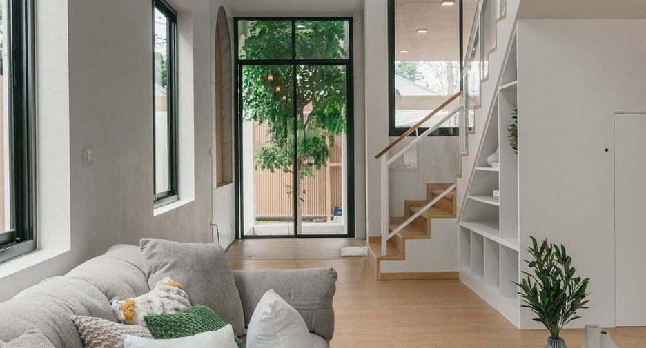 À vendre 5 chambres villa à Mueang Chiang Mai, Chiang Mai