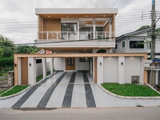 À vendre 5 chambres villa à Mueang Chiang Mai, Chiang Mai