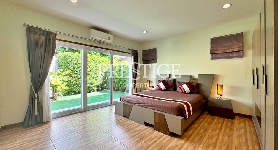 For rent 3 bedrooms house in Huay Yai, Pattaya