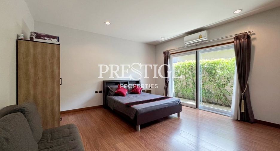For rent 3 bedrooms house in Huay Yai, Pattaya