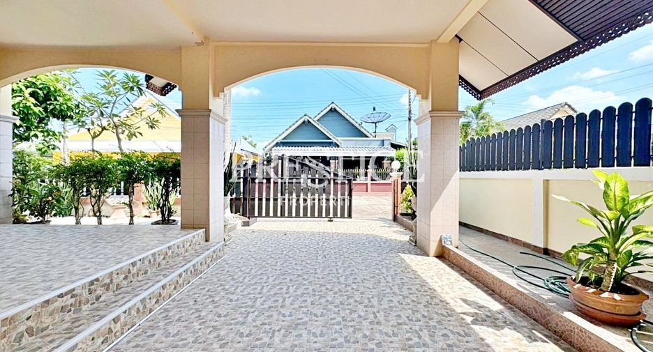 For rent 3 bedrooms house in Bang Lamung, Chonburi