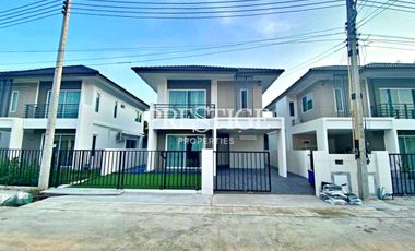 For rent 3 bedrooms house in Bang Lamung, Chonburi