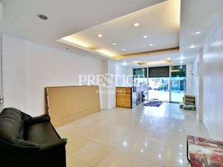 For rent 6 bedrooms retail Space in Bang Lamung, Chonburi
