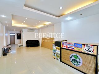 For rent 6 bedrooms retail Space in Bang Lamung, Chonburi