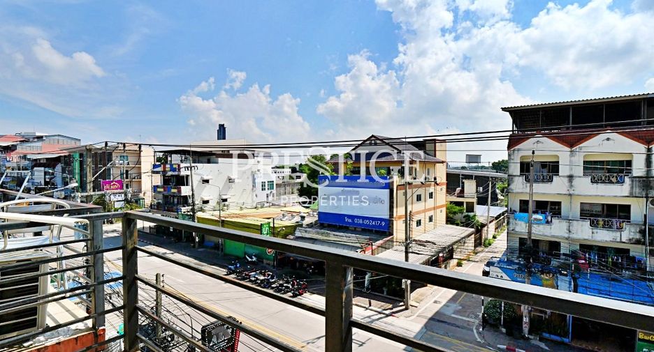 For rent 6 bedrooms retail Space in Bang Lamung, Chonburi