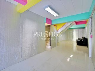 For rent 6 bedrooms retail Space in Bang Lamung, Chonburi