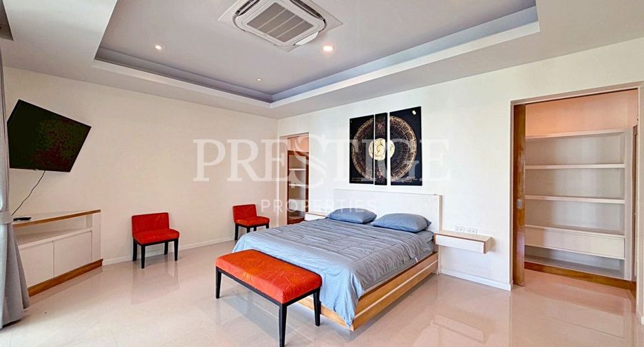 For rent 4 bedrooms house in Bang Lamung, Chonburi
