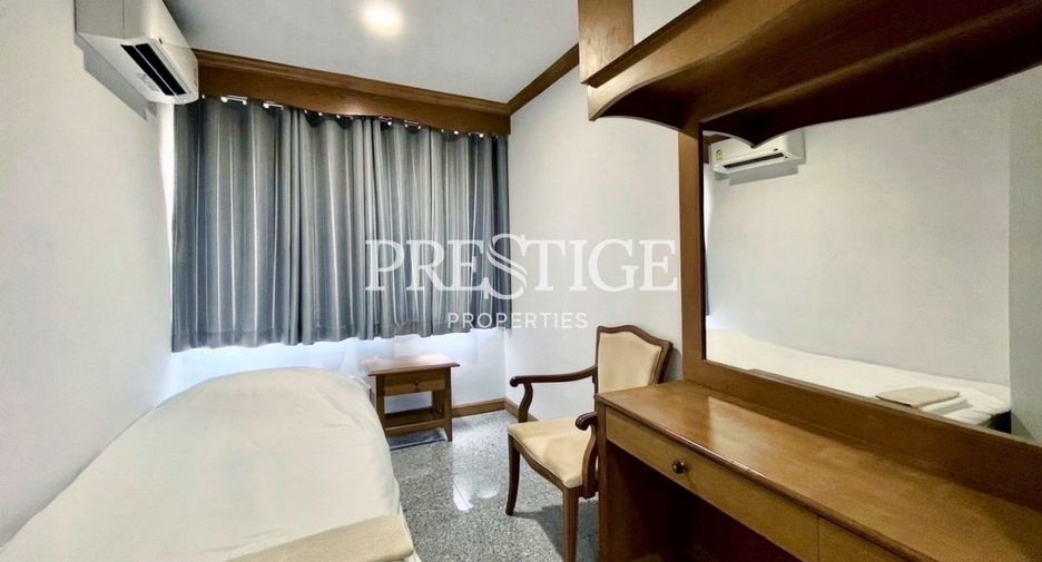 For rent 3 bedrooms condo in Na Jomtien, Pattaya
