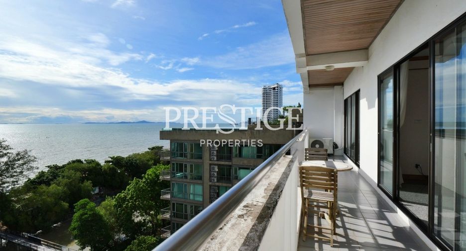 For rent 3 bedrooms condo in Na Jomtien, Pattaya