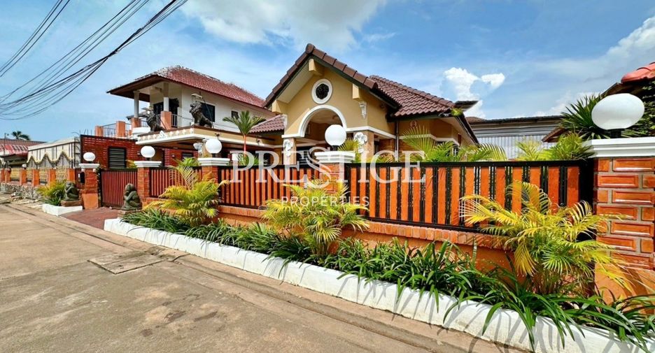 Casa en alquiler de 2 habitaciones en Bang Lamung, Chonburi
