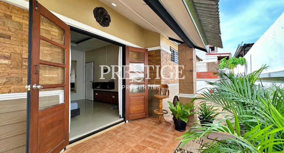 Casa en alquiler de 2 habitaciones en Bang Lamung, Chonburi