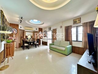 For rent 2 bedrooms house in Bang Lamung, Chonburi