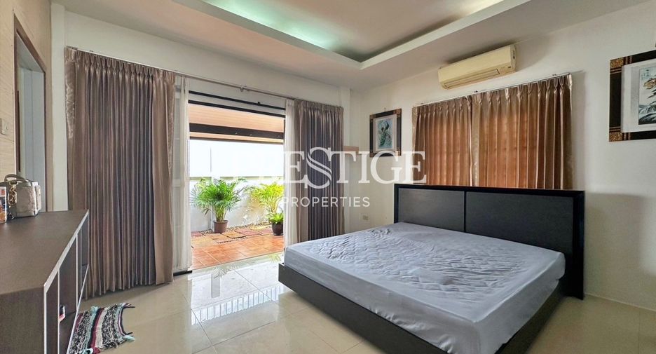 Casa en alquiler de 2 habitaciones en Bang Lamung, Chonburi