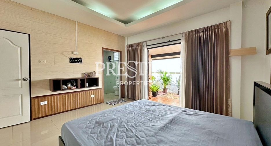 Casa en alquiler de 2 habitaciones en Bang Lamung, Chonburi