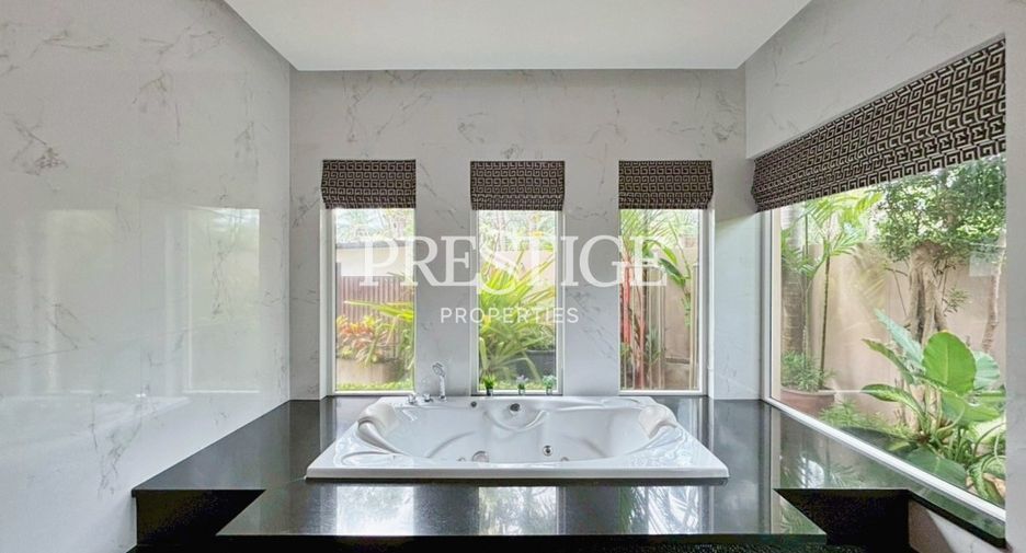 For rent 5 bedrooms house in Bang Lamung, Chonburi