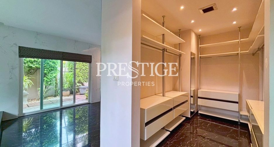 For rent 5 bedrooms house in Bang Lamung, Chonburi