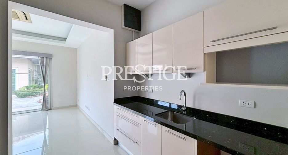 For rent 5 bedrooms house in Bang Lamung, Chonburi