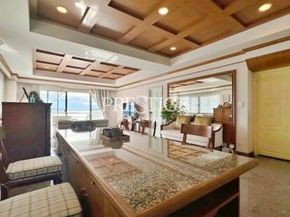 For rent 3 bedrooms condo in Na Jomtien, Pattaya