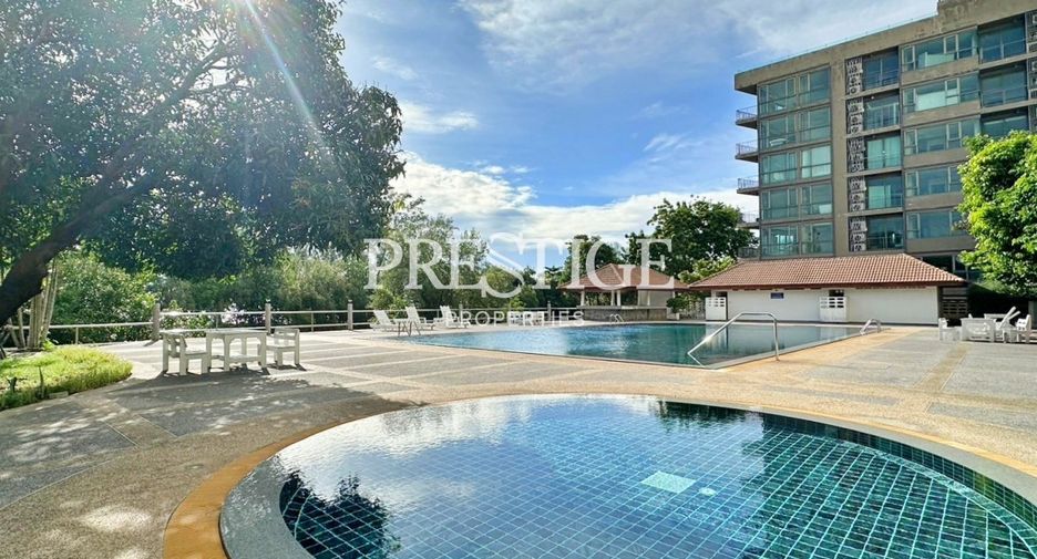For rent 3 bedrooms condo in Na Jomtien, Pattaya