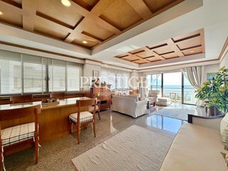 For rent 3 bedrooms condo in Na Jomtien, Pattaya