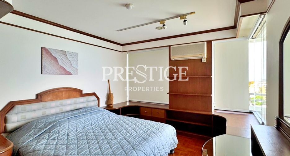 For rent 3 bedrooms condo in Bang Lamung, Chonburi